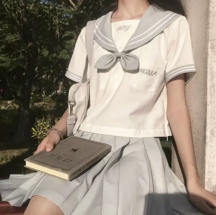 世界上最快乐的女孩